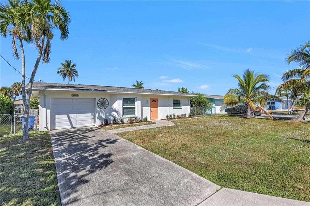 2822 Bruce ST, MATLACHA FL 33993-1