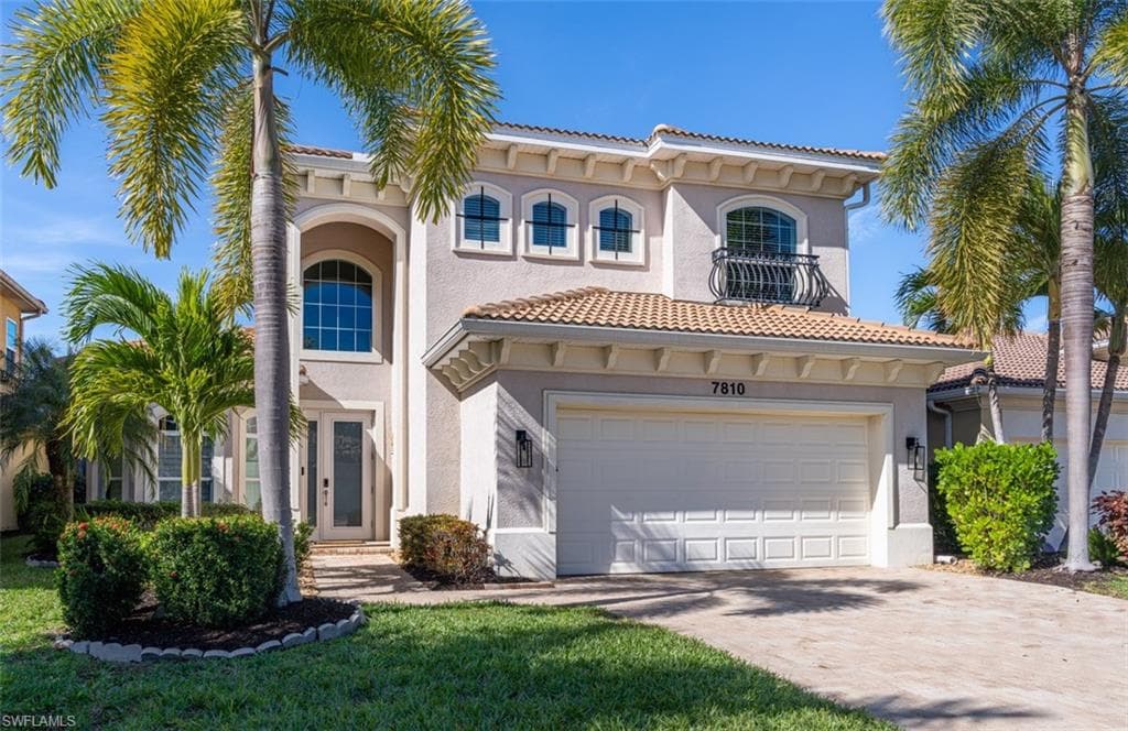 7810 Martino CIR, NAPLES FL 34112-2