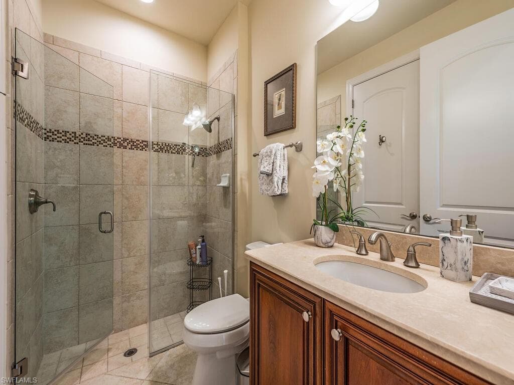 7810 Martino CIR, NAPLES FL 34112-18