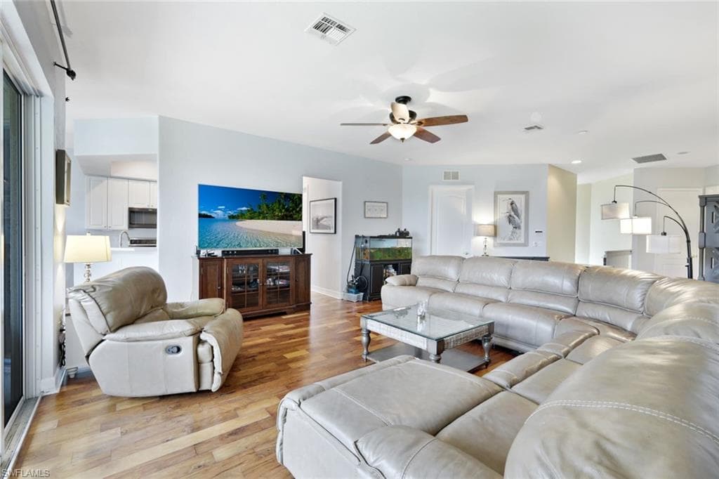 6100 Jonathans Bay CIR # 302, FORT MYERS FL 33908-4