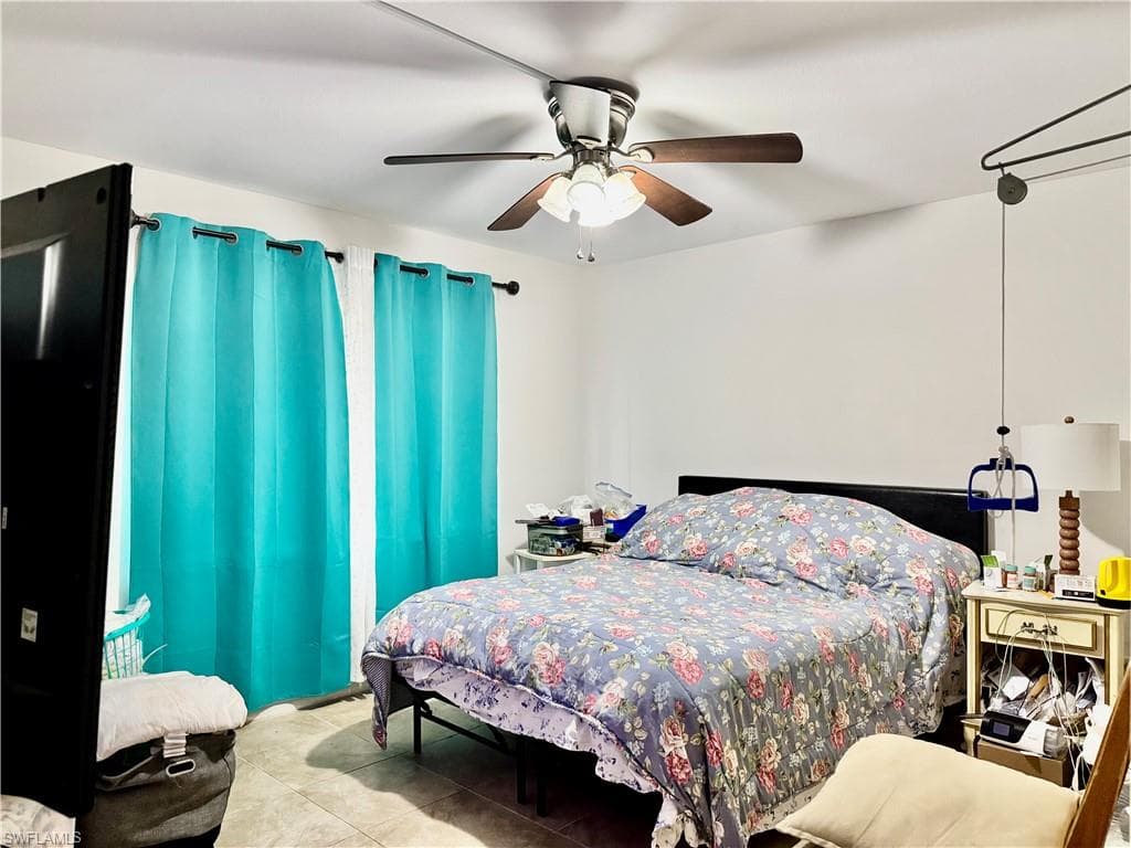 4840 Golf Club CT # 1, NORTH FORT MYERS FL 33903-7