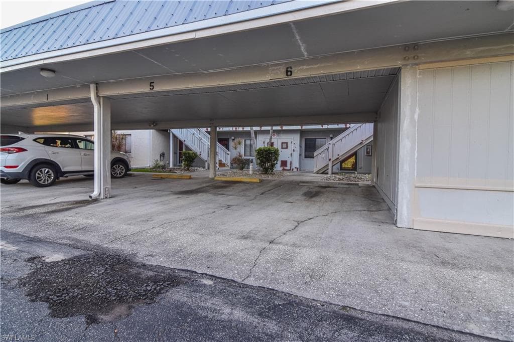 3916 Orange Grove BLVD # 6, NORTH FORT MYERS FL 33903-9