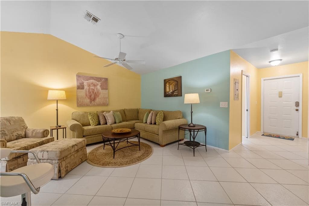 8430 Charter Club CIR # 14, FORT MYERS FL 33919-5