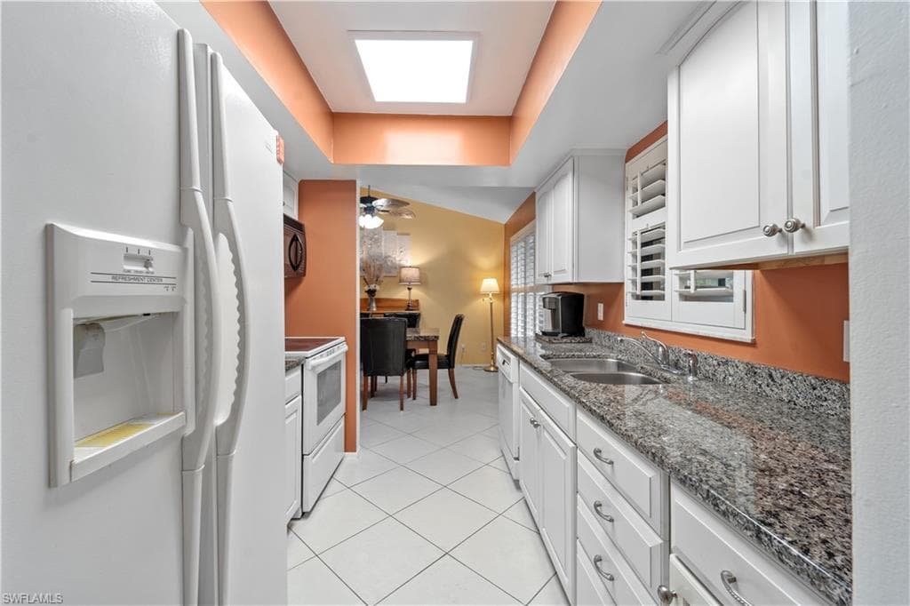 8430 Charter Club CIR # 14, FORT MYERS FL 33919-11