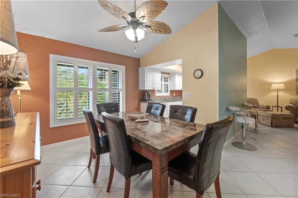 8430 Charter Club CIR # 14, FORT MYERS FL 33919-8