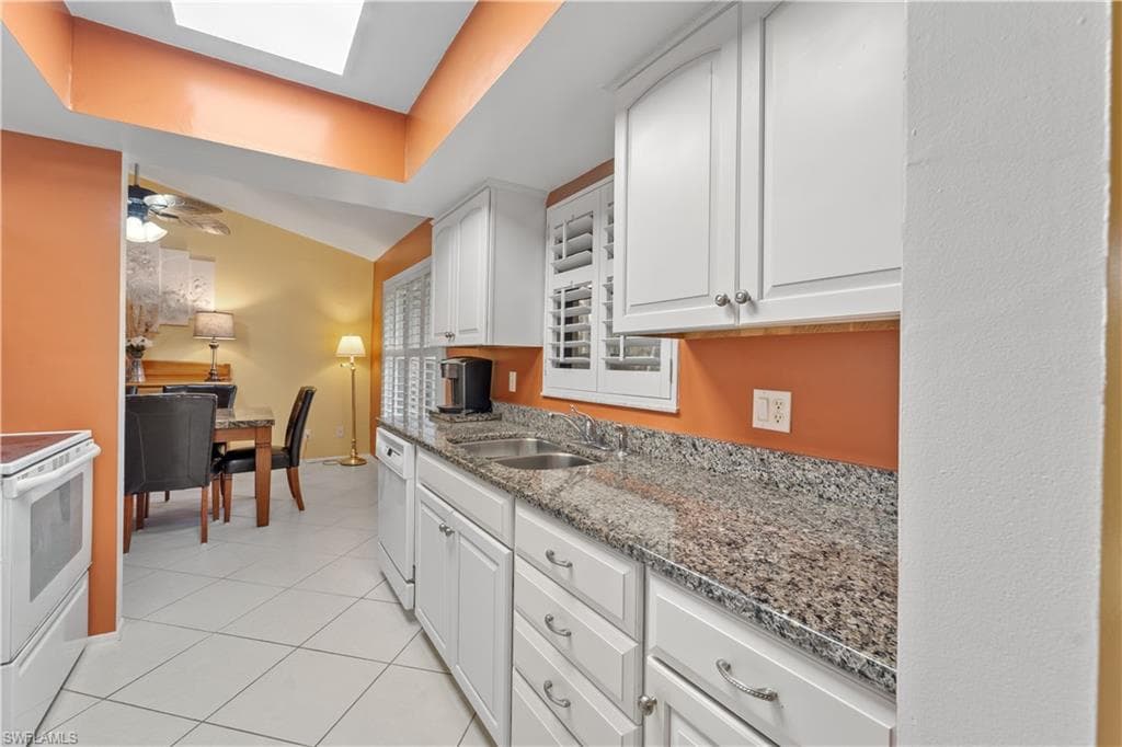 8430 Charter Club CIR # 14, FORT MYERS FL 33919-13