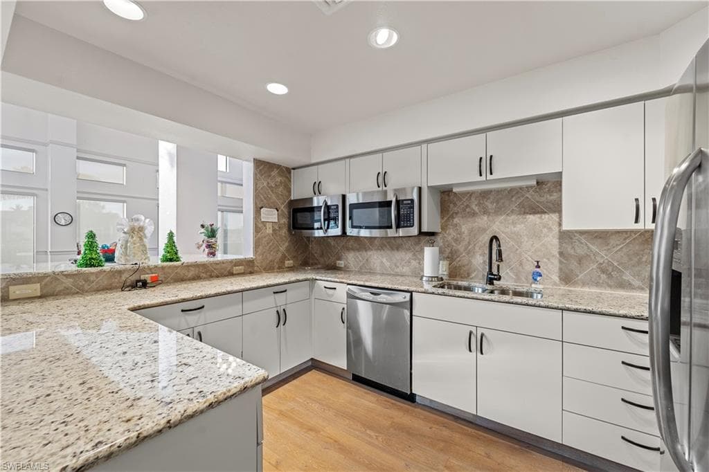 8430 Charter Club CIR # 14, FORT MYERS FL 33919-36