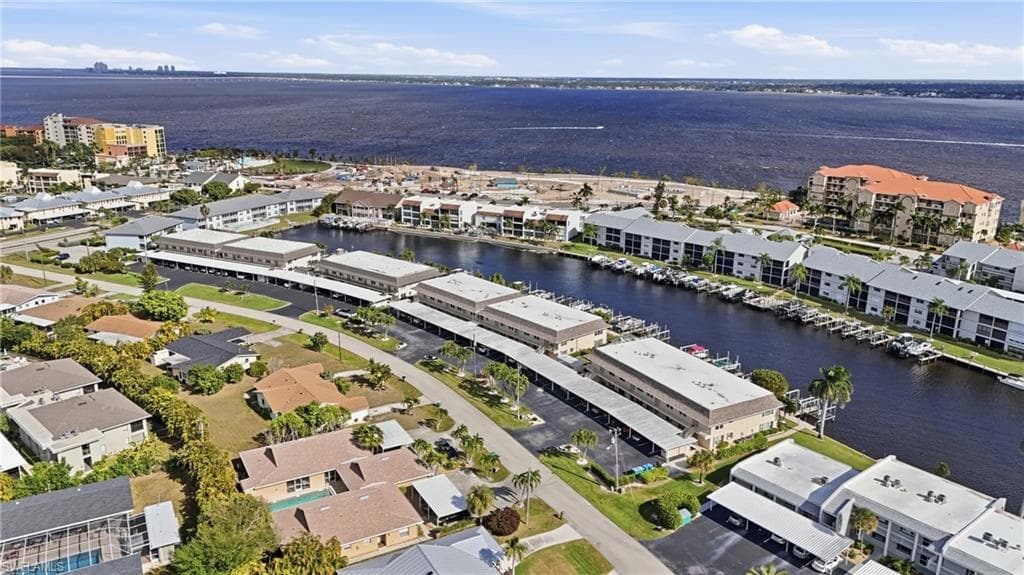 4229 SE 19th PL # 2B, CAPE CORAL FL 33904-4