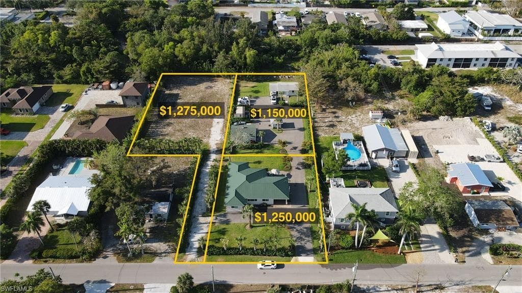 1308 Rosemary LN, NAPLES FL 34103-2