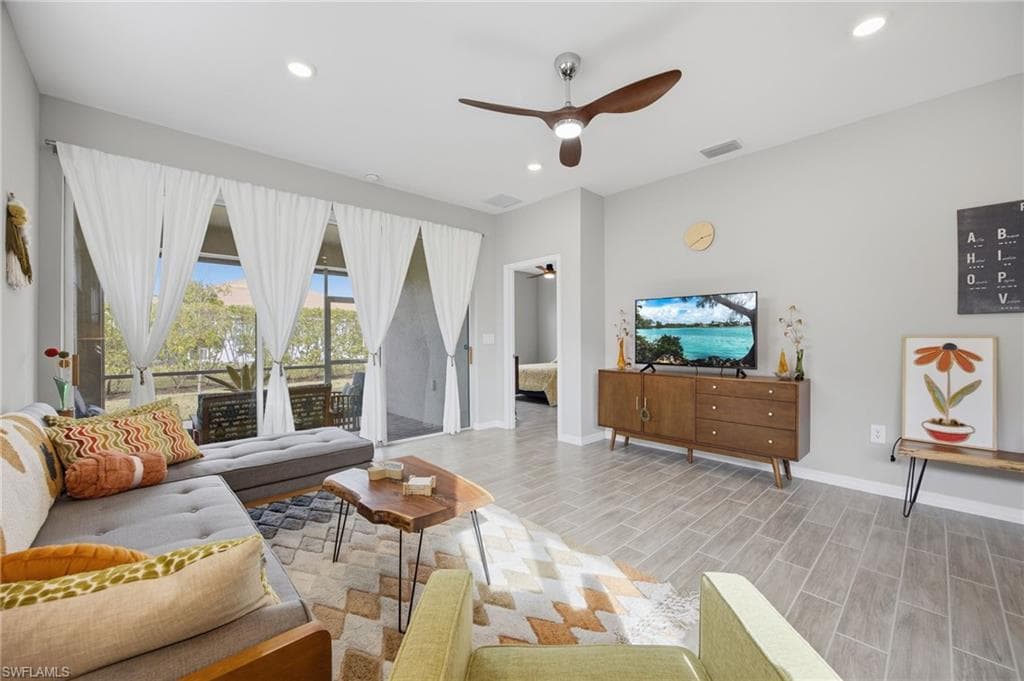 4229 Bloomfield ST, FORT MYERS FL 33916-8