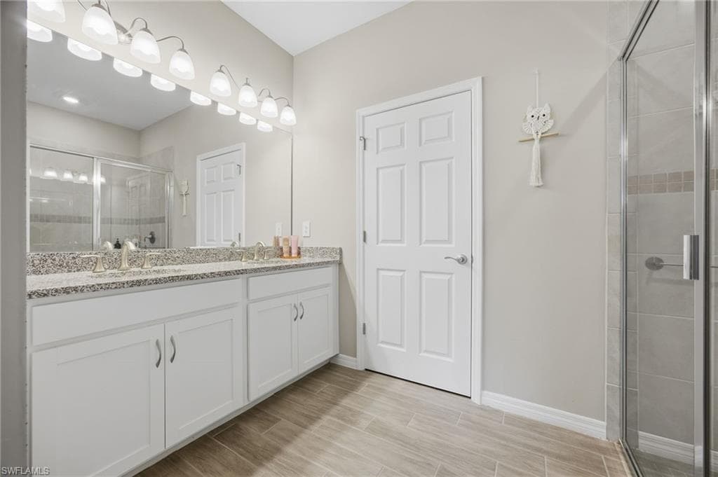 4229 Bloomfield ST, FORT MYERS FL 33916-20