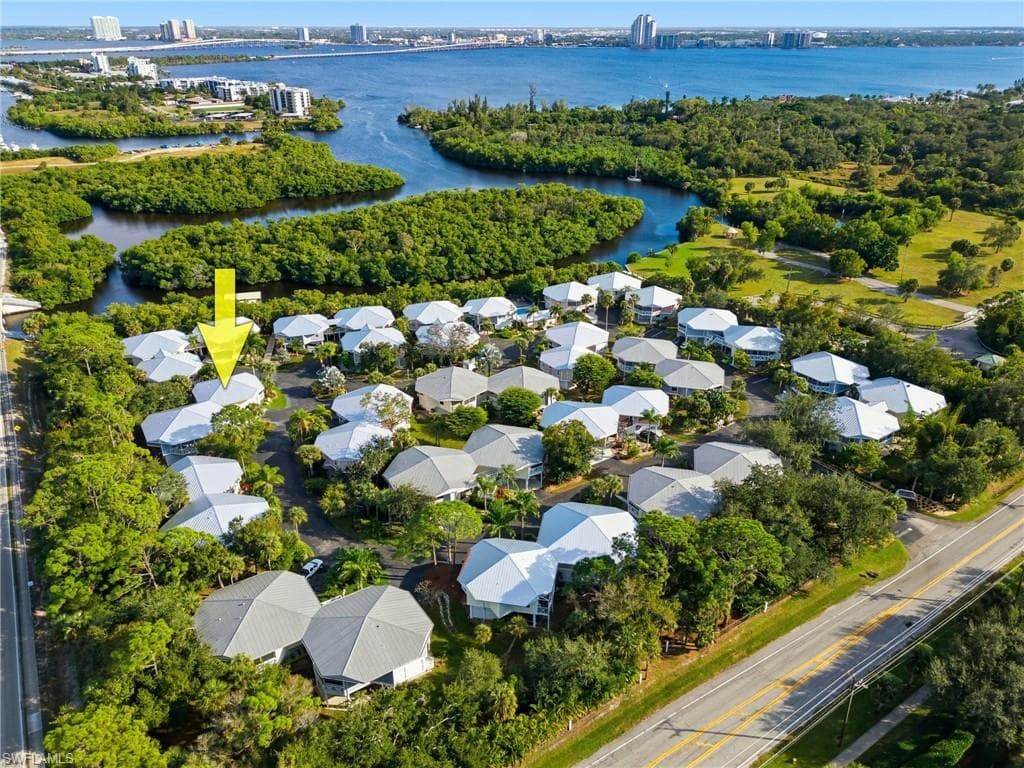 950 Moody RD # 111, NORTH FORT MYERS FL 33903-34