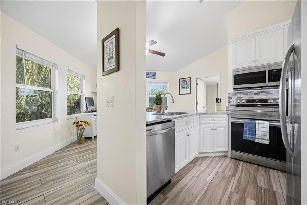 950 Moody RD # 111, NORTH FORT MYERS FL 33903-17