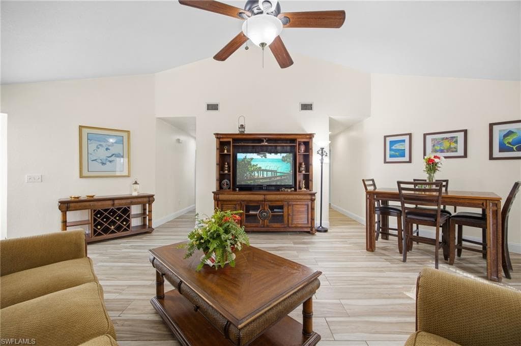 950 Moody RD # 111, NORTH FORT MYERS FL 33903-7