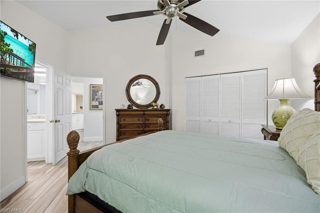 950 Moody RD # 111, NORTH FORT MYERS FL 33903-24