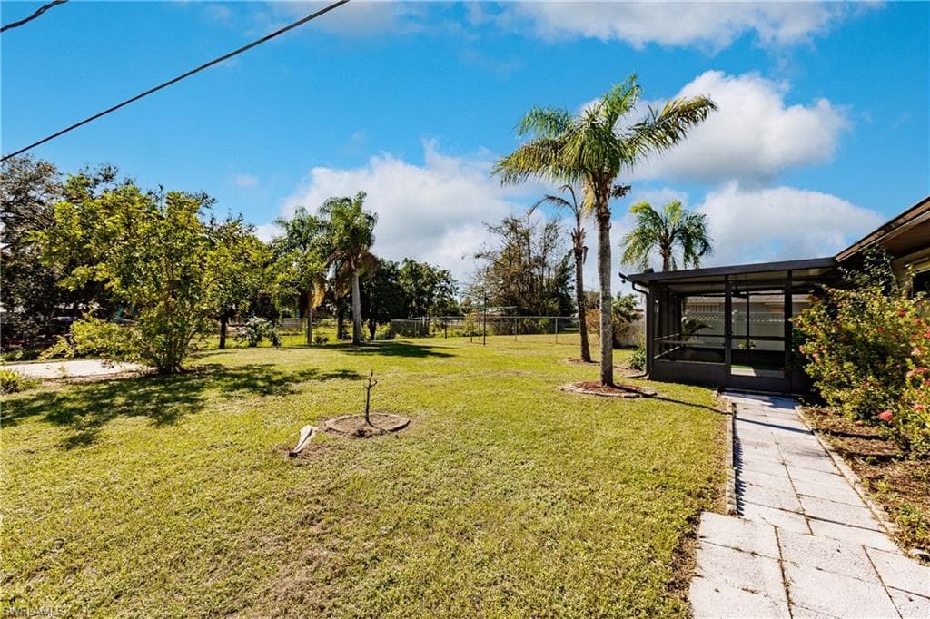 13611 Marquette BLVD, FORT MYERS FL 33905-29