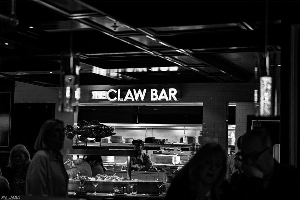 221 9th ST S # 123, NAPLES FL 34102-27