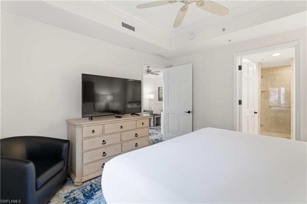 221 9th ST S # 217, NAPLES FL 34102-19