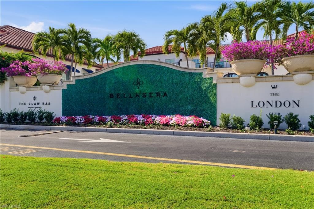 221 9th ST S # 403, NAPLES FL 34102-19