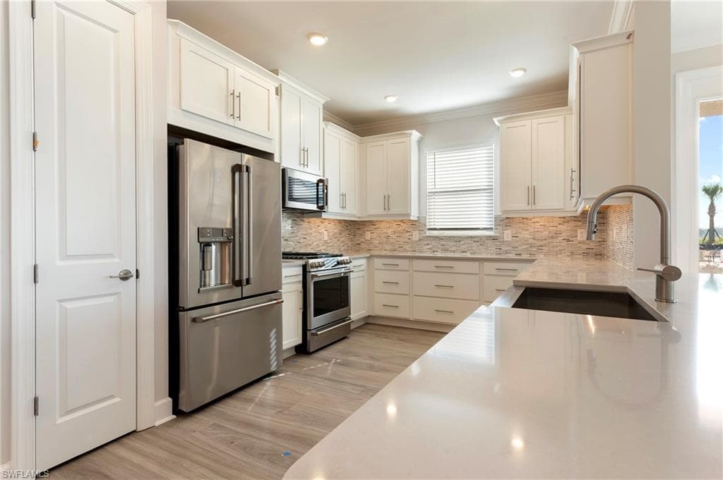 15692 Gavello ST, NAPLES FL 34114-5