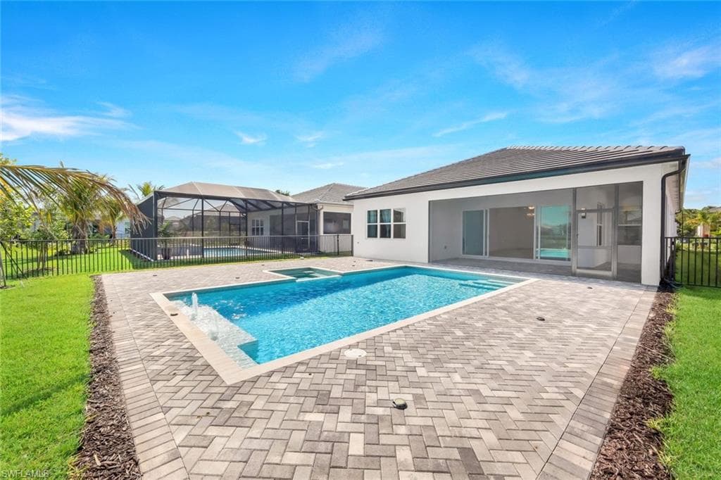 12243 Lotus AVE-31