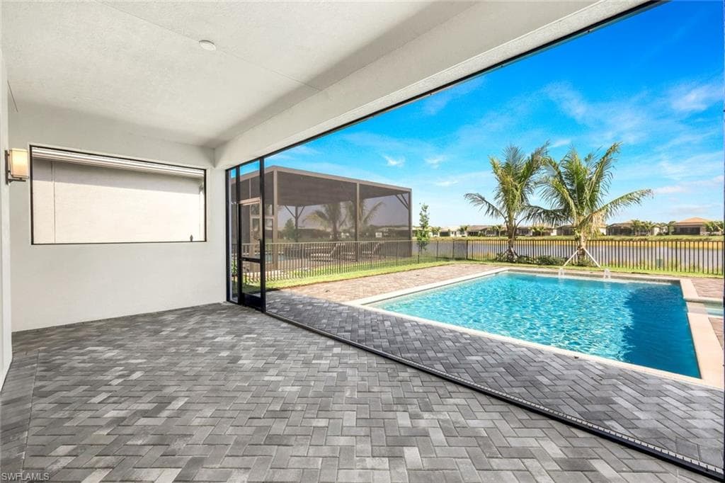 12243 Lotus AVE-27