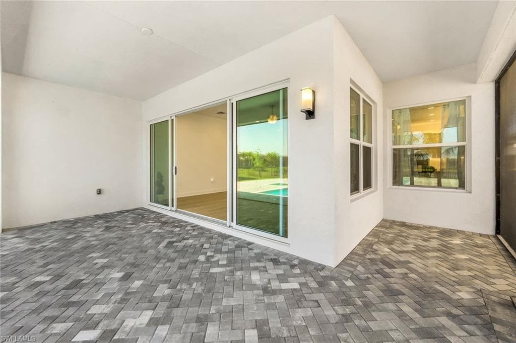 12243 Lotus AVE-29