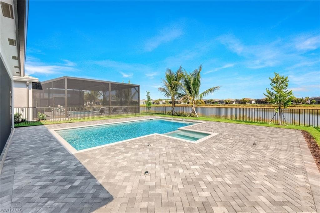 12243 Lotus AVE-34