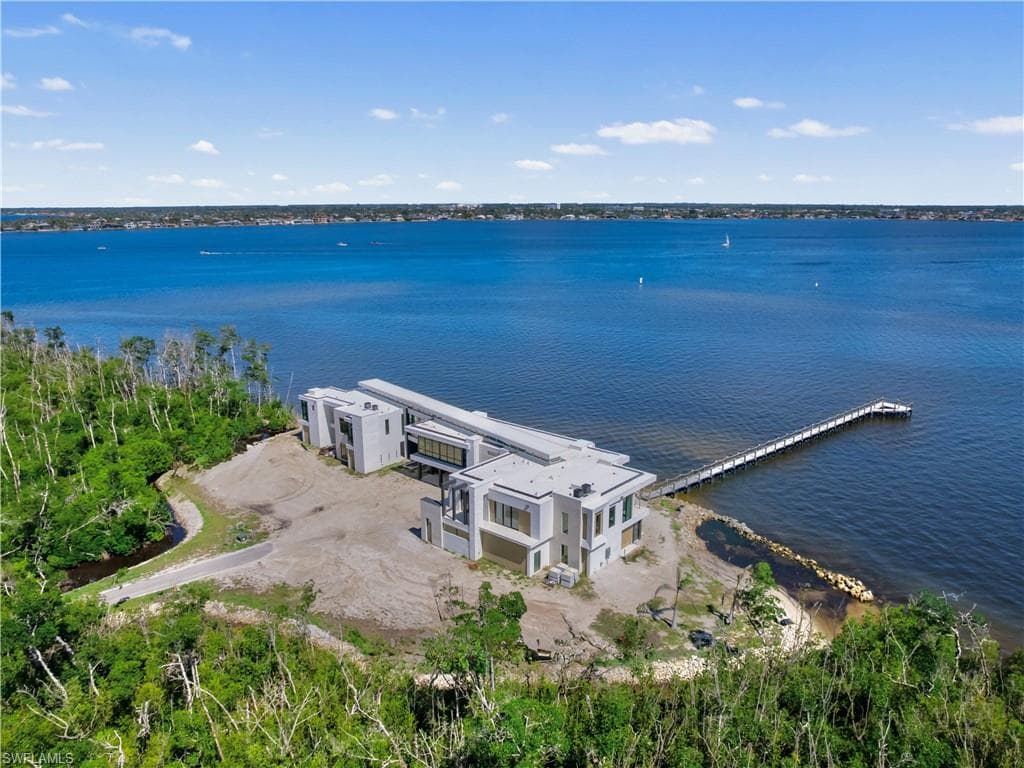 6400 Glock DR, FORT MYERS FL 33908-2