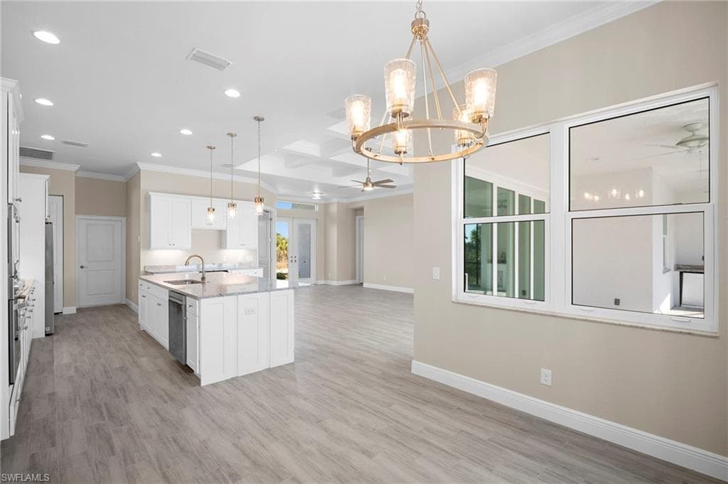 15698 Meacham CIR, PORT CHARLOTTE FL 33981-8