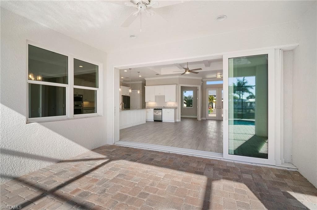 15698 Meacham CIR, PORT CHARLOTTE FL 33981-33