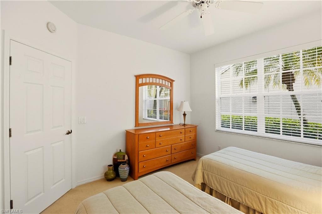 5685 Heron LN # 304, NAPLES FL 34110-21