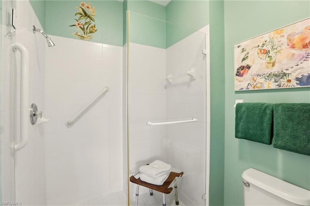 5685 Heron LN # 304, NAPLES FL 34110-18