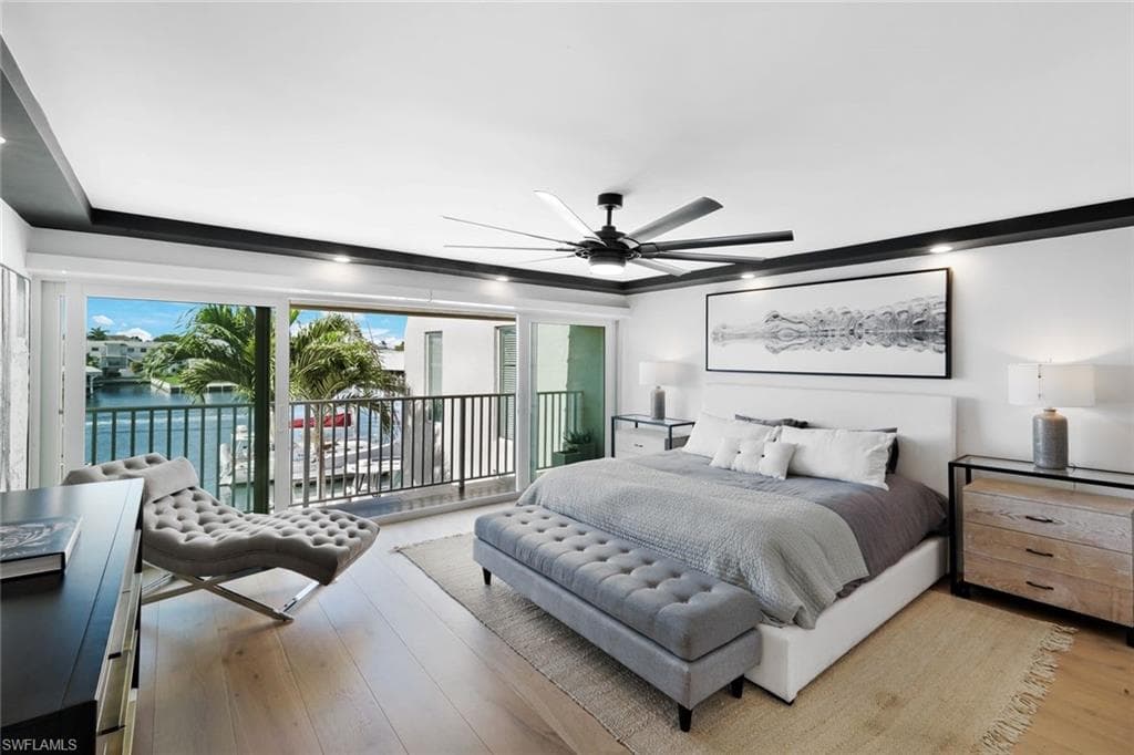 800 River Point DR # 212, NAPLES FL 34102-11