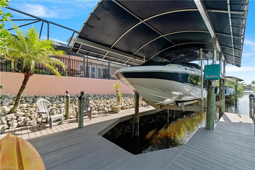 27140 Flamingo DR, BONITA SPRINGS FL 34135-40