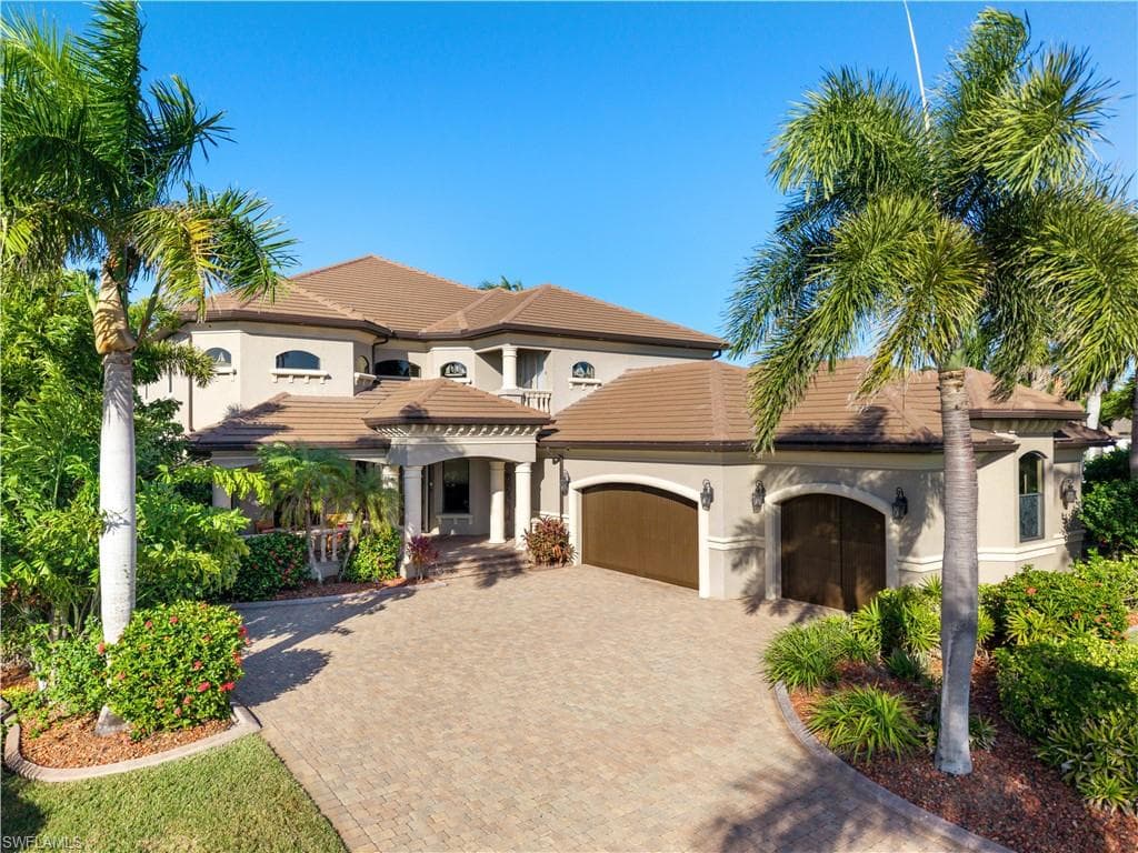 848 W Cape Estates CIR, CAPE CORAL FL 33993-1