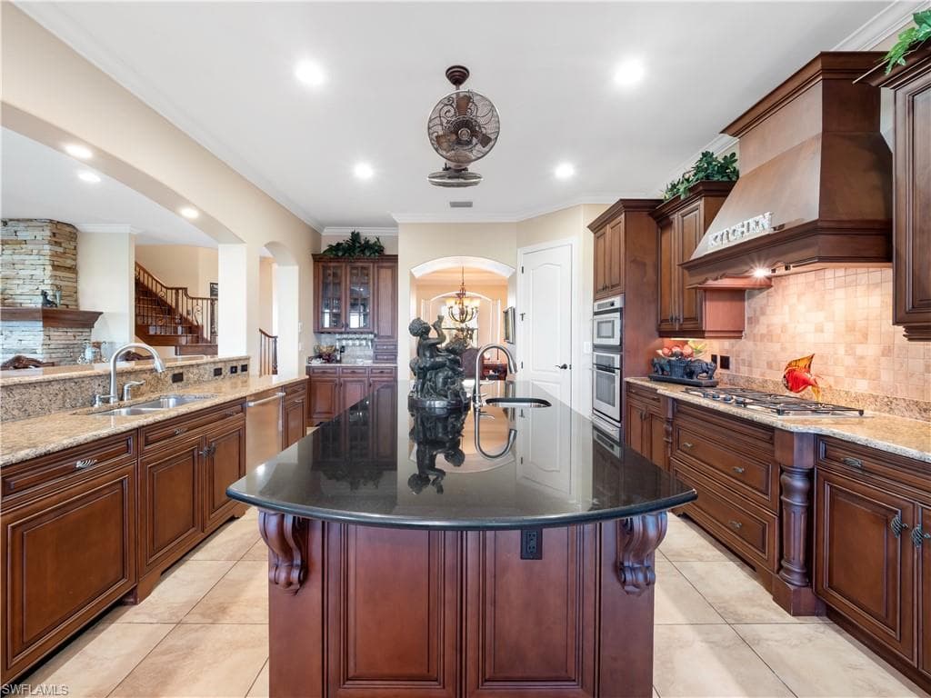 848 W Cape Estates CIR, CAPE CORAL FL 33993-19