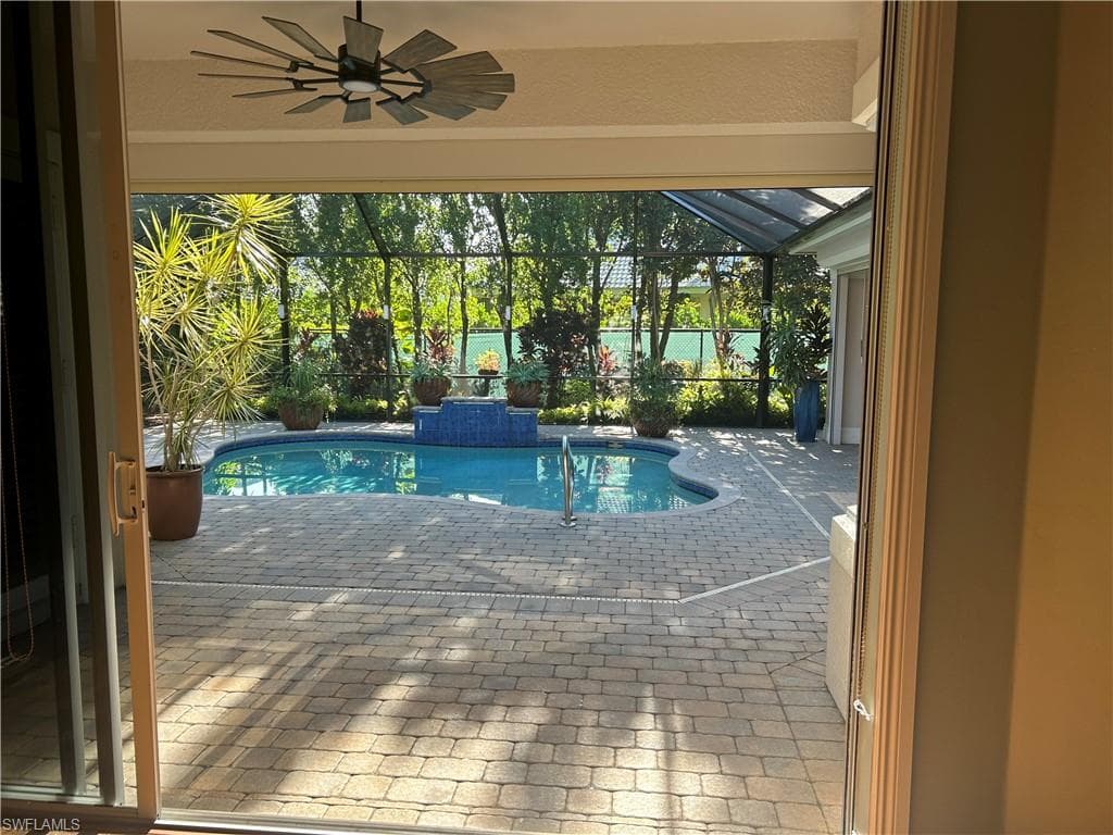 4956 Rustic Oaks CIR, NAPLES FL 34105-8