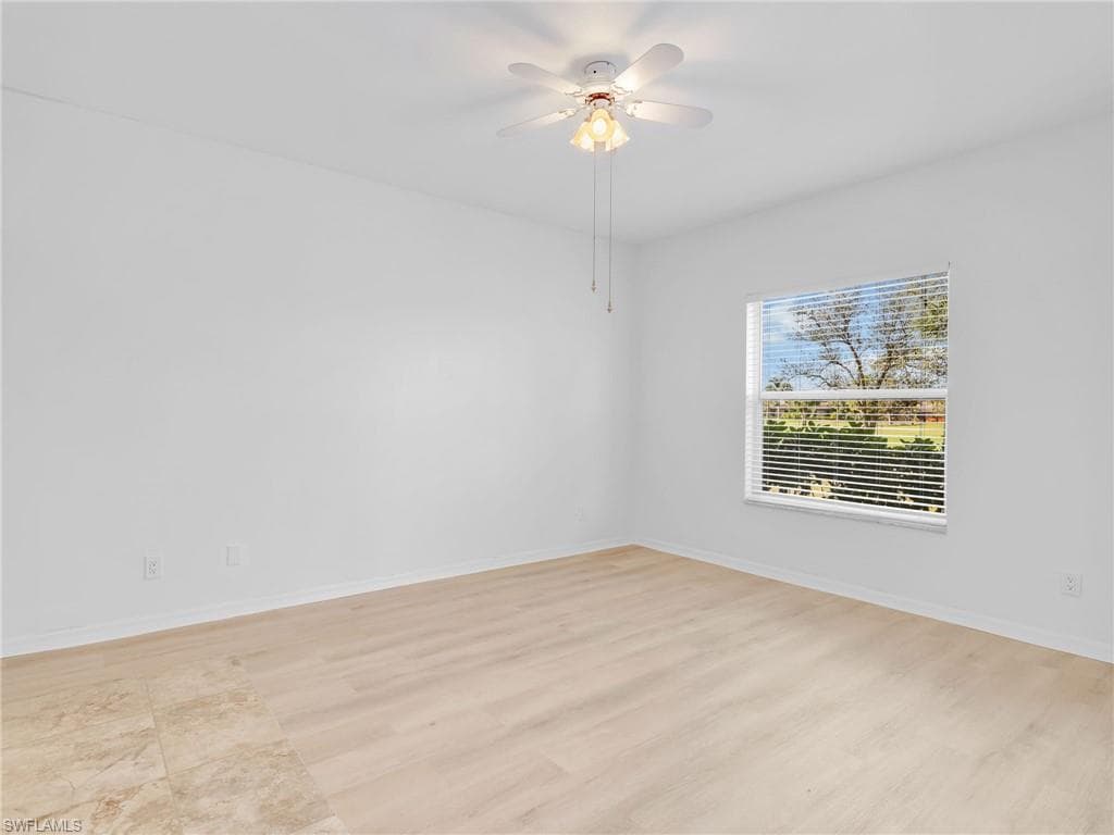 9851 Costa Mesa LN # 302, BONITA SPRINGS FL 34135-15