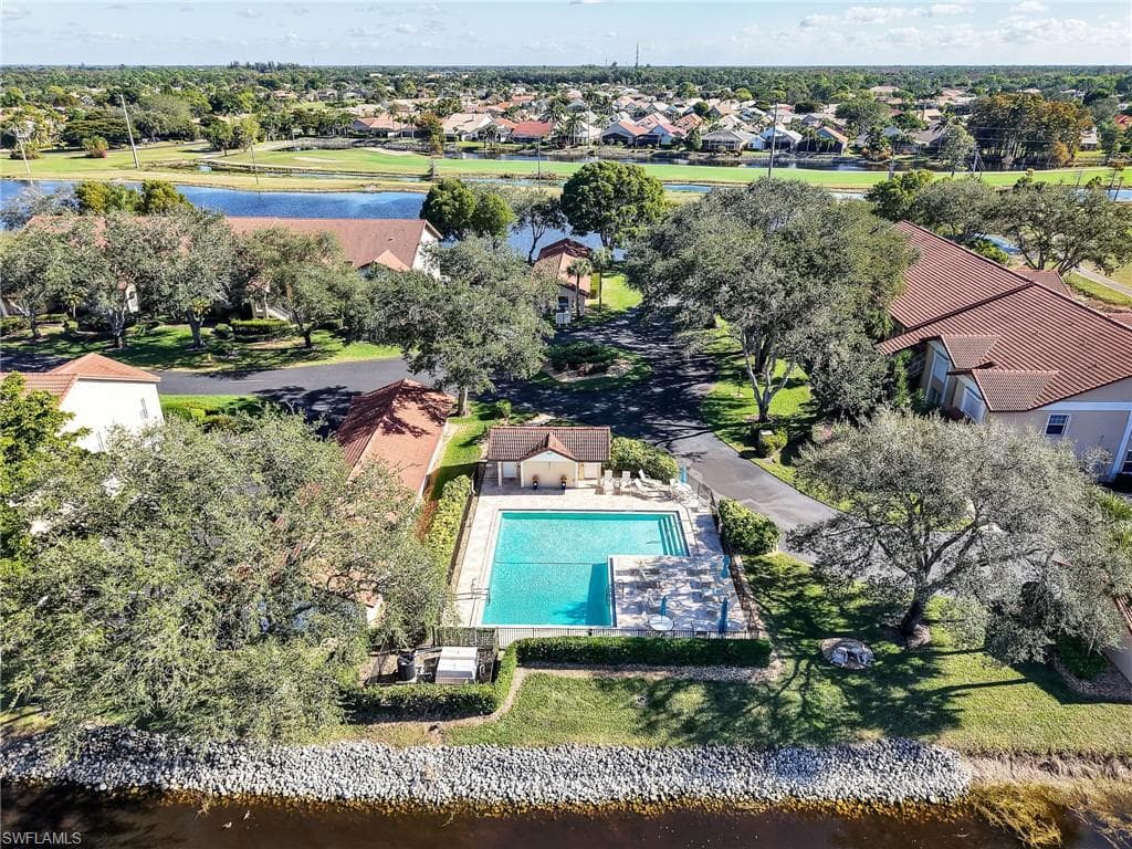 9851 Costa Mesa LN # 302, BONITA SPRINGS FL 34135-30