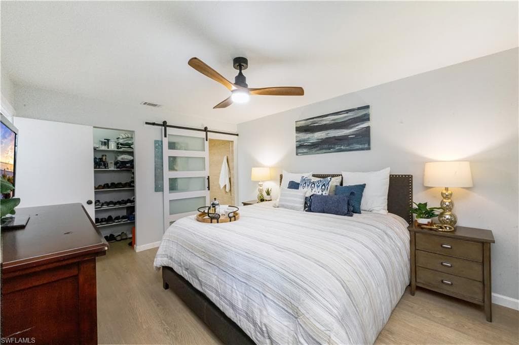 5238 Treetops DR # L201, NAPLES FL 34113-17