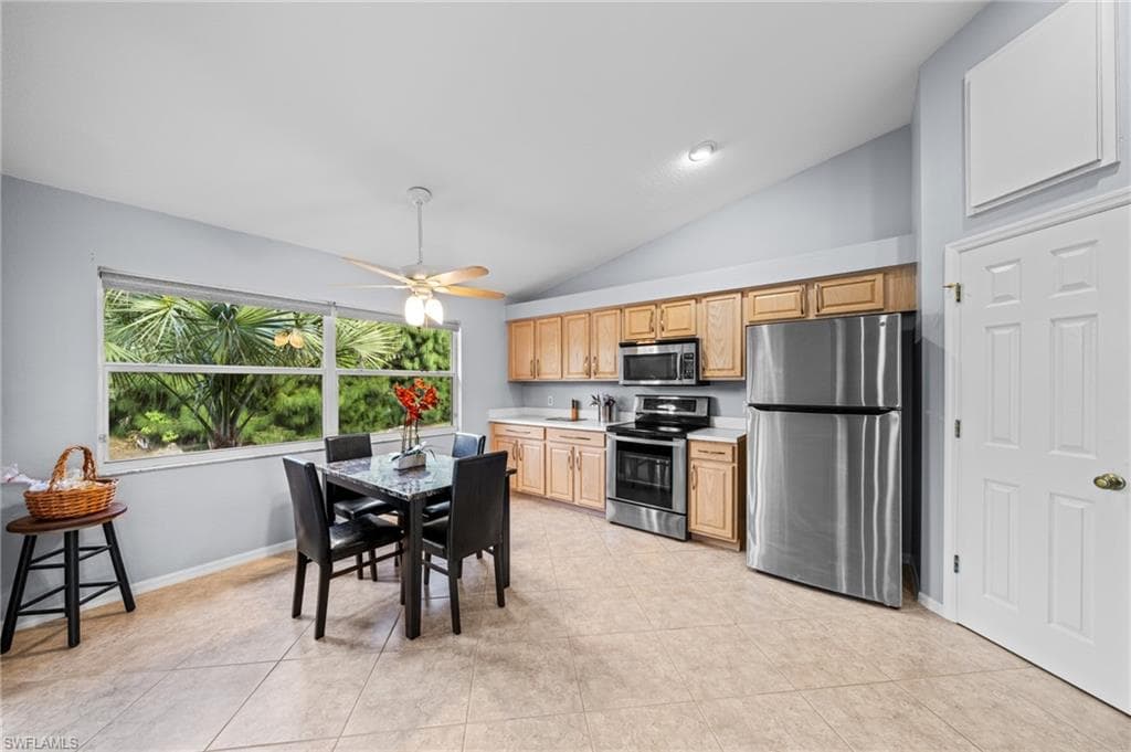16532 Wellington Lakes CIR, FORT MYERS FL 33908-3