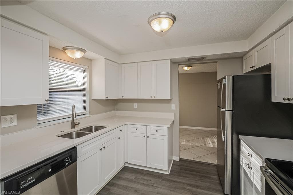 9292 Mooring CIR, FORT MYERS FL 33967-6