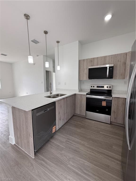 1048 Jay CT-8