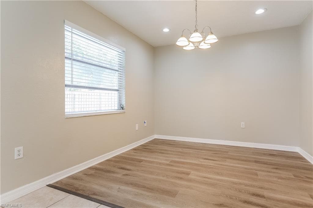 282 Lorraine AVE, VENICE FL 34293-2