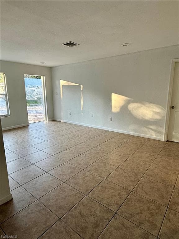 27831 Quinn ST, BONITA SPRINGS FL 34135-6