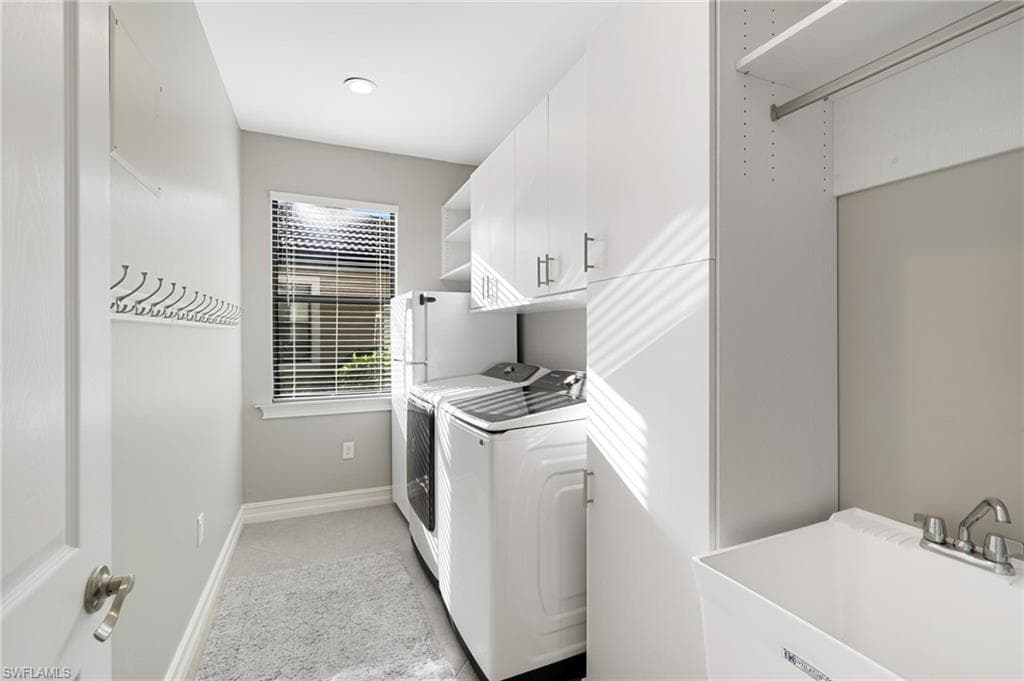 26141 Saint Michael LN, BONITA SPRINGS FL 34135-23