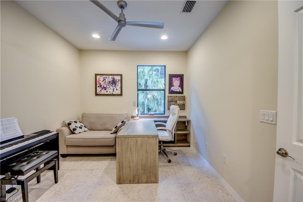 1457 Woodwind CT, FORT MYERS FL 33919-30