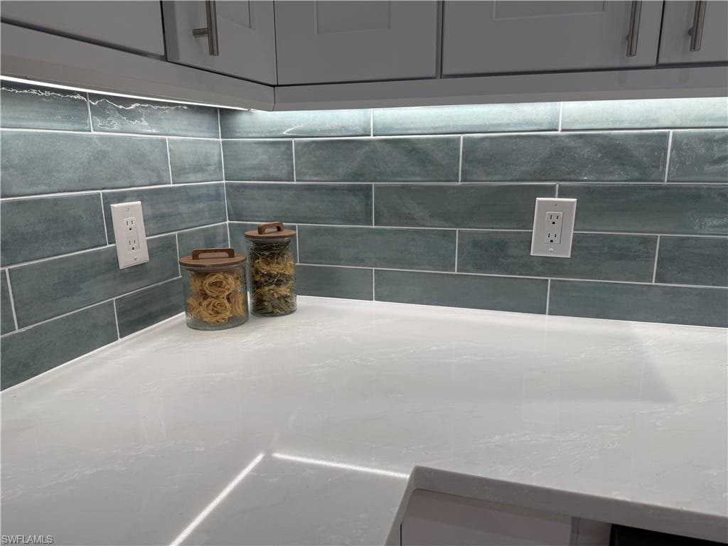 23485 Olde Meadowbrook CIR, ESTERO FL 34134-15