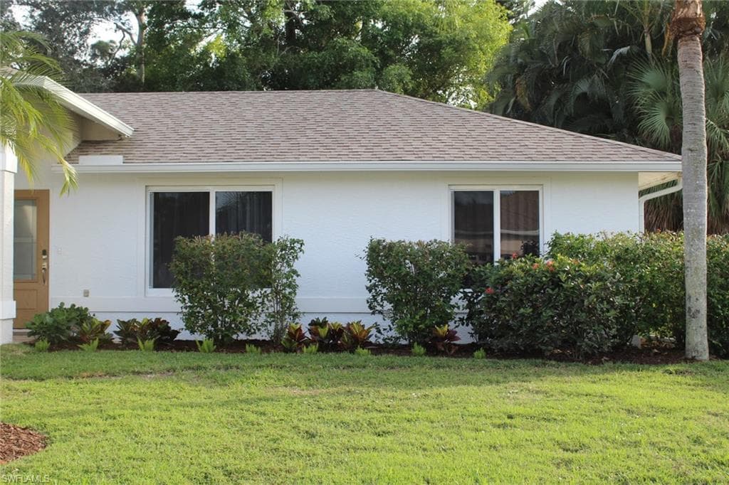 23485 Olde Meadowbrook CIR, ESTERO FL 34134-3